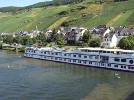 Gastehaus Sabine Hotel Zell an der Mosel Exterior photo