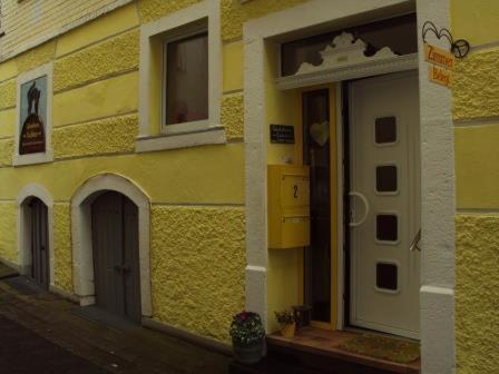 Gastehaus Sabine Hotel Zell an der Mosel Exterior photo